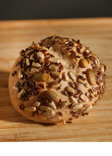 Gründerbrötchen Saaten 2 Stück, frisch gebacken