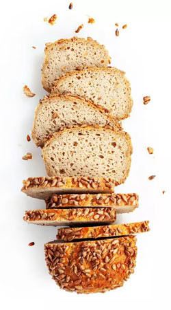 Bio Sonnenblumen-Brot, frisch gebacken